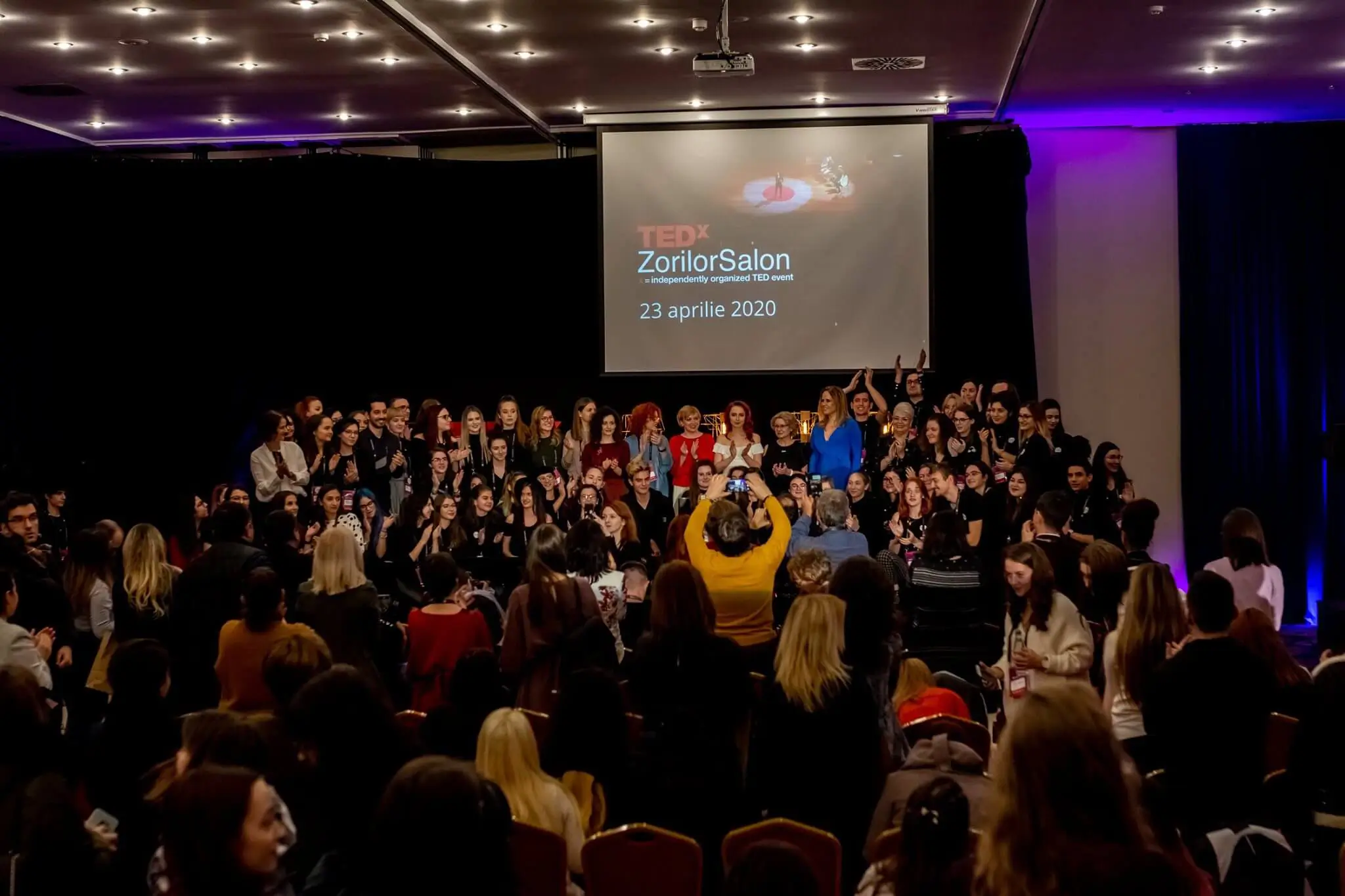 TEDxZorilorSalon - Books Worth Reading